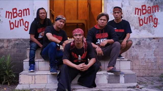 Garuda Samsara Tampil Melanjutkan Jejak Para Seniornya Kantata Samsara Garuda Samsara Tampil Melanjutkan Jejak Para Seniornya Kantata Samsara